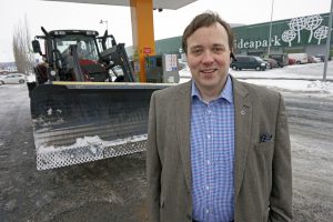 Pirkanmaan Keskustan puheenjohtaja Tuukka Liuha korjaa käsitystä, jonka mukaan ihmiset eivät olisi kiinnostuneita maakuntahallinnosta. Hänen mukaansa keskusta saa historiallisiin maakuntavaaleihin täyden listan ehdokkaita. Myös maakuntalaiset haluavat tietää koko ajan enemmän, mitä maakunta- ja soteuudistus merkitsee.