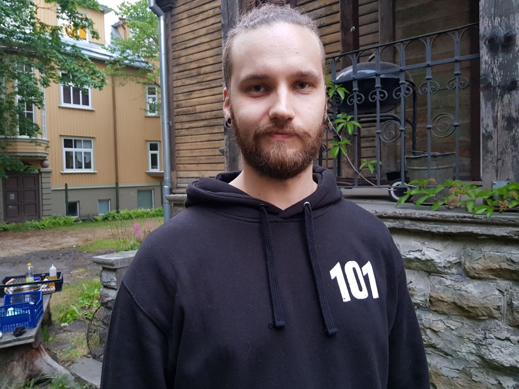 Oskari Puisto on ensikertalainen laulaja Tallinnan laulujuhlilla. Hän aikoo osallistua tapahtumaan myös viiden vuoden kuluttua. (Kuva: Matti Pulkkinen)