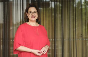 Kuntaliiton toimitusjohtaja Minna Karhunen muistuttaa realismin välttämättömyydestä kuntien tulevaisuuden suunnittelussa ja rakentamisessa. Hänen mukaansa kasvua ei riitä kaikille. Kesäkuussa valittujen kunnallisvaltuustojen on tehtävä totuudenmukaiset kuntastrategiat. (Kuva: Kuntaliitto)