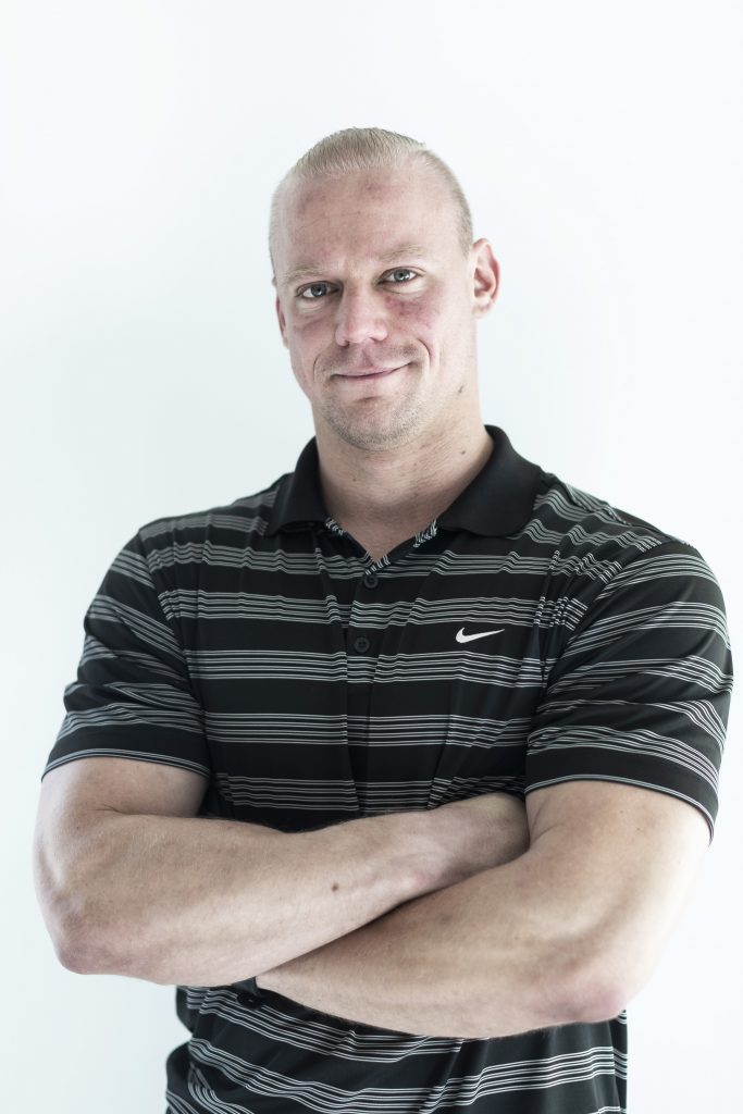 Kaupunginvaltuuston puheenjohtaja Juho Ojares palaa rakkaaseen ja mieluisaan tehtäväänsä ensi vuoden syyspuolella. Ojares kiittää kaikkia yhteydenottajia, jotka viimeisen vuorokauden aikana ovat tsempanneet ja tukeneet häntä. (Kuva: Rami Marjamäki)